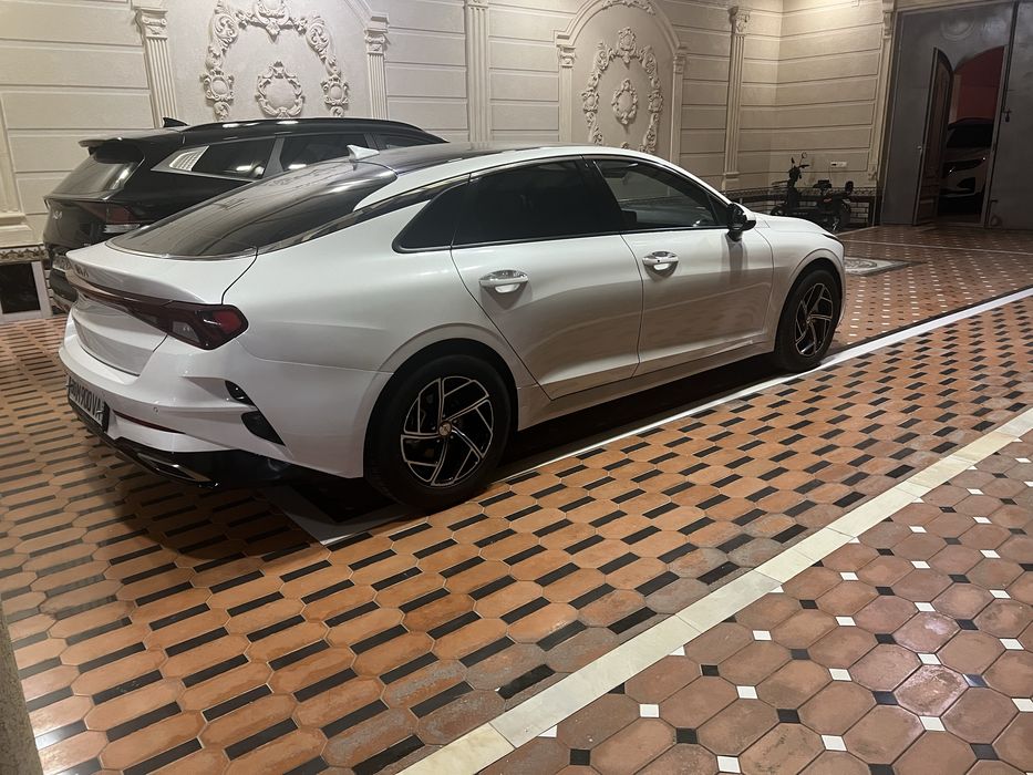 Kia k 5 2023 йили