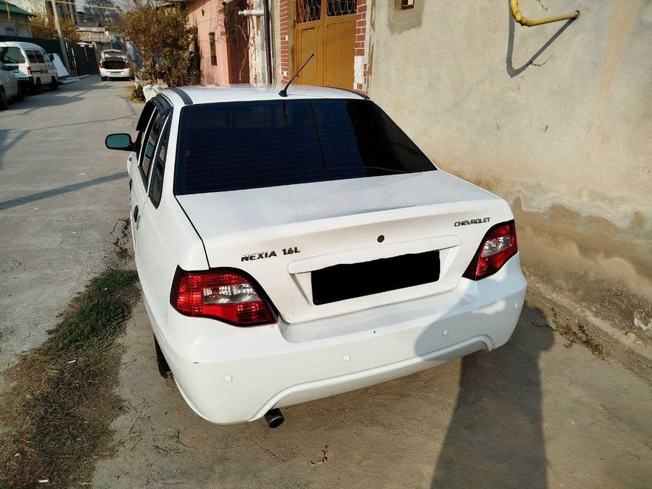 Продаю nexia 2 1,6