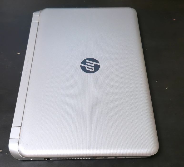 HP Pavilion Notebook 15 i5 8GB RAM