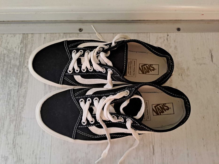 Vans 39 черни стелка 25см.
