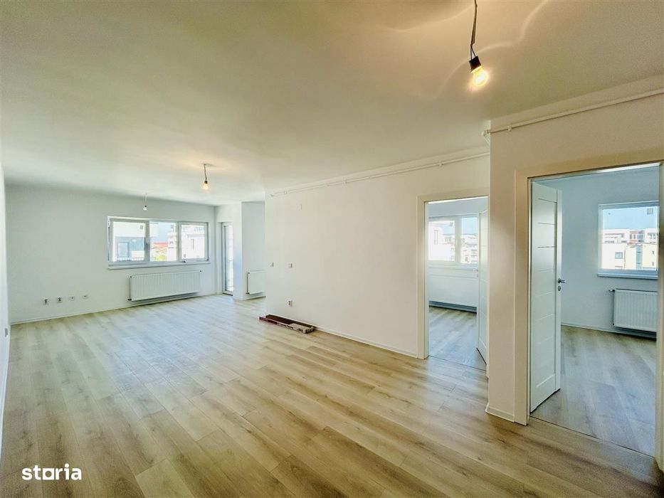 Ap decomandat, cu 3 camere, balcon, intabulat - Doamna stanca