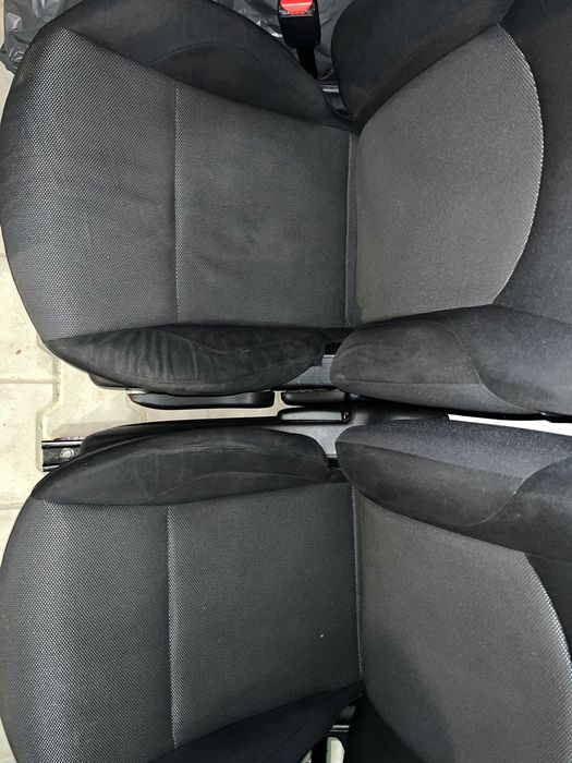 Banchete Nissan Juke 2015