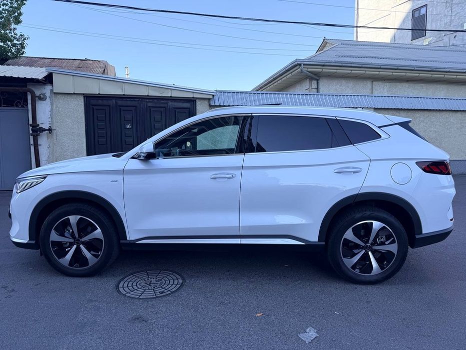 Byd song plus pro  hybrid