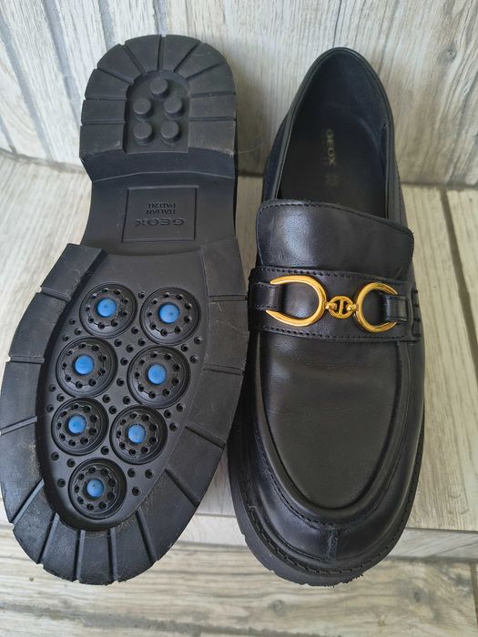 Pantofi originali Geox ,piele naturala
