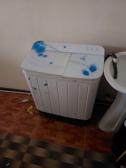 kir moshina sotiladi