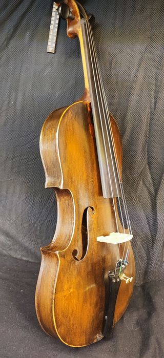 Vioară veche germană