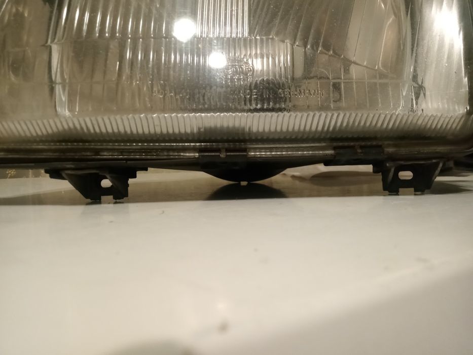 Фары от Ауди 80 Б4 оригинальные