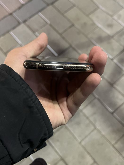 Iphone 11 pro gold