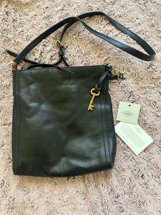 Черна дамска чанта Fossil