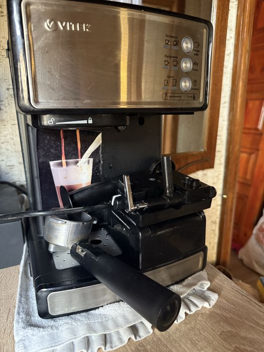 Срочно продам кофеварку vitek