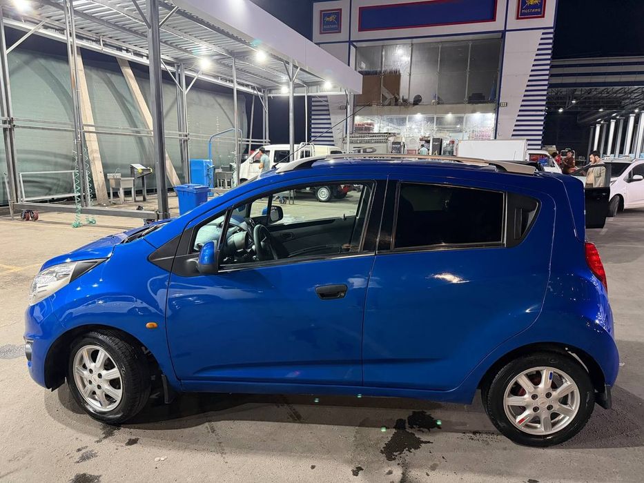 Avtomat Arenda Vikup
Avtomat korobka
Motor 1
Probeg 246.000