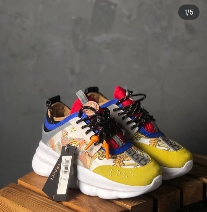 Adidași Versace Chain Reaction