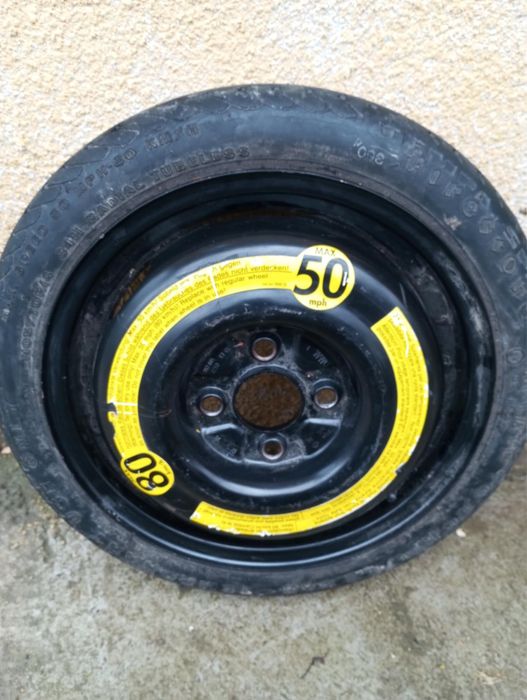 Резервна гума патерица