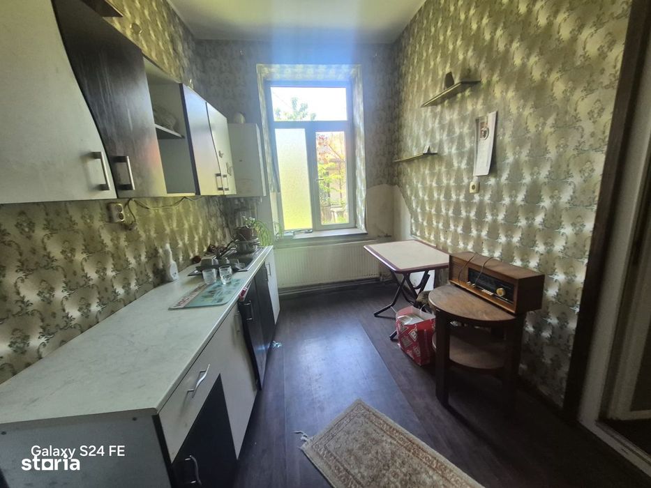 Casă ideală pentru birouri sau locuință – Zona  Str.Ștefan cel Mare