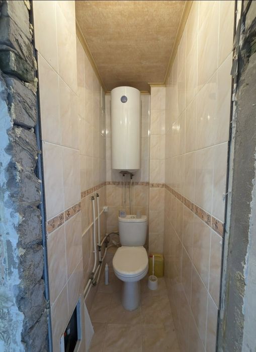 Плитка настенная б/у