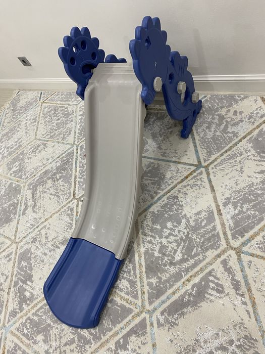 Продается горка игровая