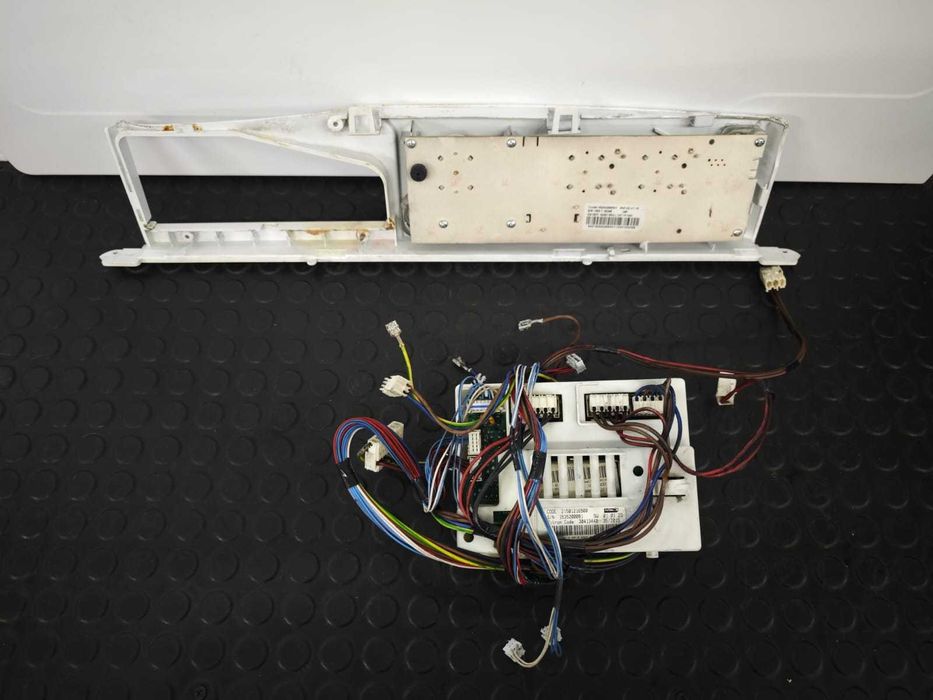 Placa electronica masina de spalat Indesit ultra slim IWUD41051 / R3
