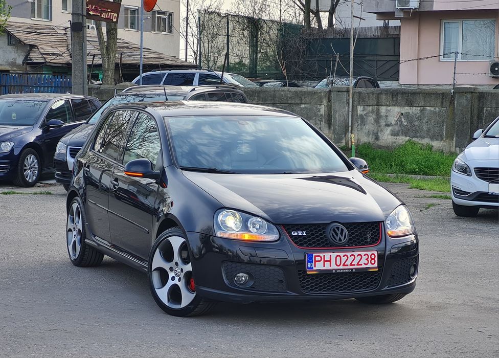 VW Golf GTI ~ Automată DSG ~ 2.0 Benzină - 200 CP ~ Navi , Piele , Klimă , Jante R18 ~ Import Germania ~ IMPECABILĂ