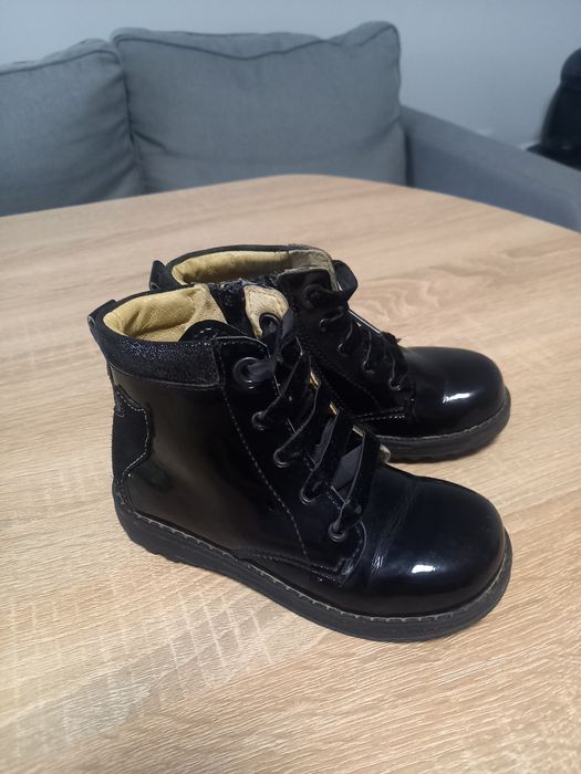 Обувки 27 номер .