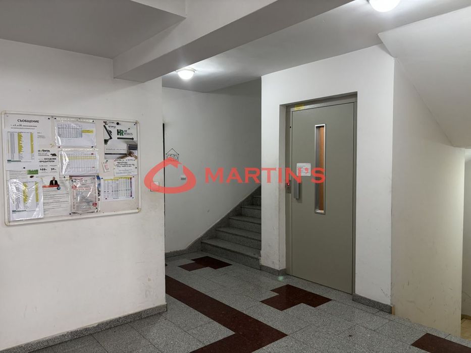 2-стаен в София-Редута площ 65 цена 600