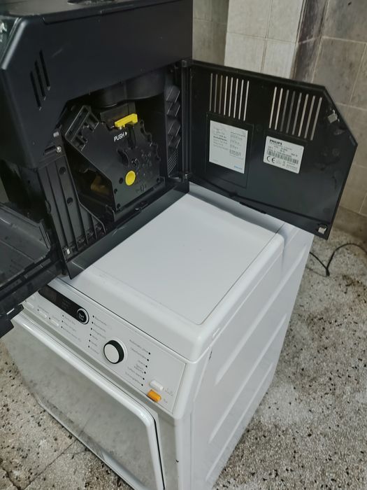 Кафе автомат Saeco, Philips