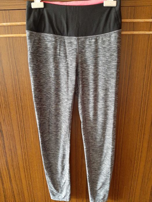 Дамски клин на марката HM