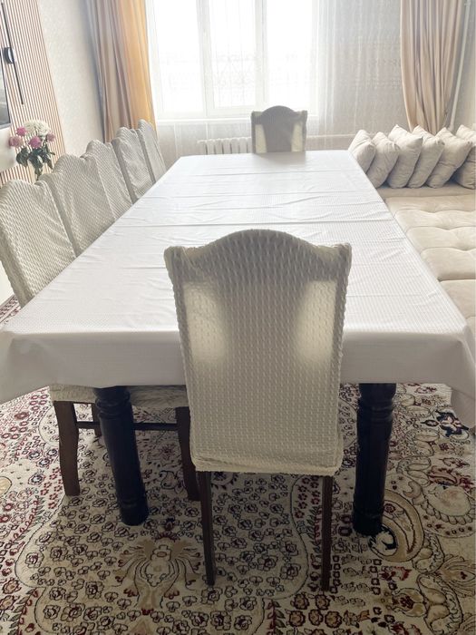 Продам стол и стулья 12шт