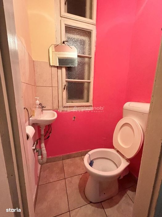 Apartament cu 3 camere - 91 mp utili -  centru - Locatie excelenta -