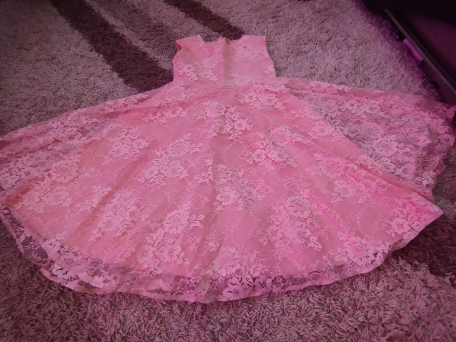 Платье 3000тг. Длинное