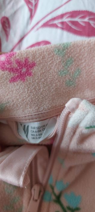 Vând jerseu fetita h&m mărimea 122-128