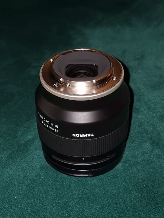 Tamron 35mm 2.8 Di lll OSD M 1:2 Sony E mount