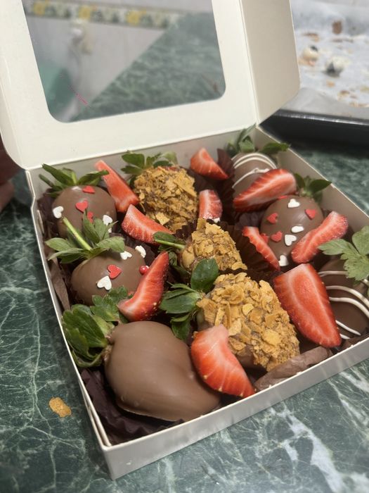 клубника в шоколаде 6990