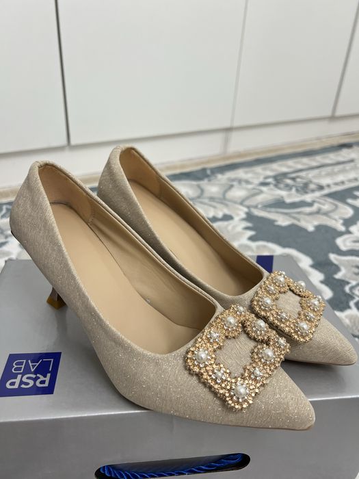 Новые Женские туфли