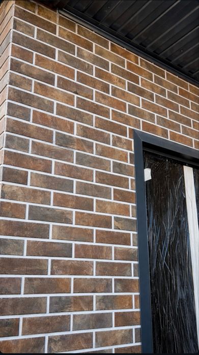 Утплене и облицовка фасада панелями TermKlinker