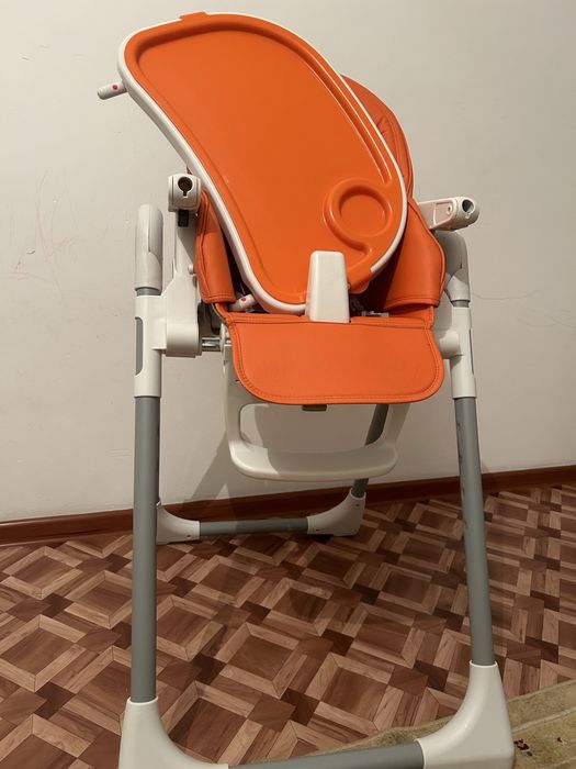 Продам Детский столик