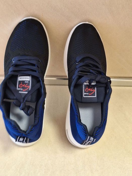 Маратонки Мъжки чисто нови