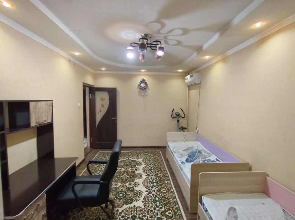 Аренда Лесунова Дворец ориентир 3/3/4 77 серия кирпичный дом