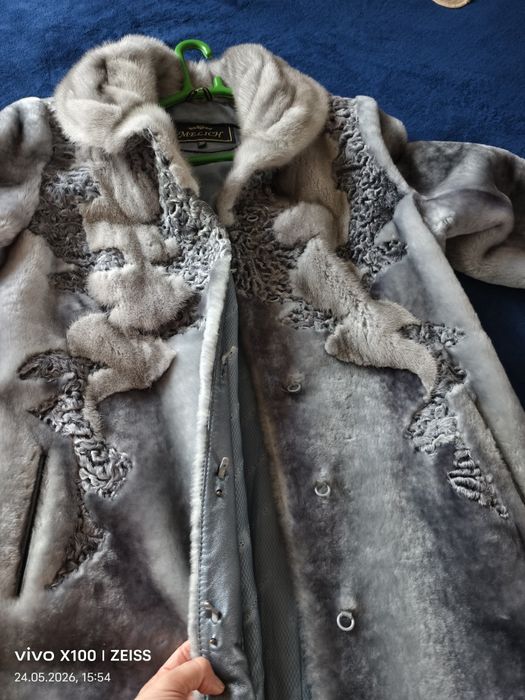 Продам Шубу мутоновую