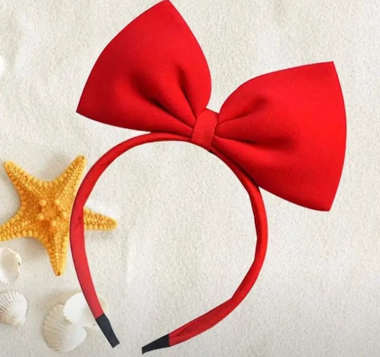 Перчатки Дела мороза ,ободок с красным бантом,сережки-снежинки