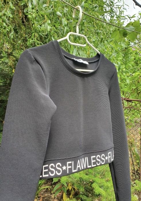 Bluză neagră mărimea s