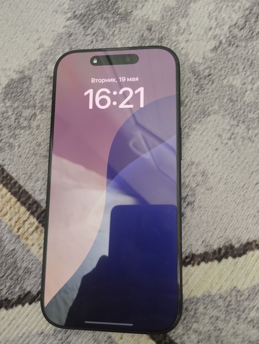Продам Iphone16 pro