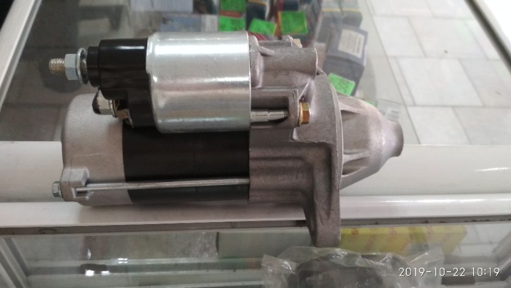 Стартер Toyota ..