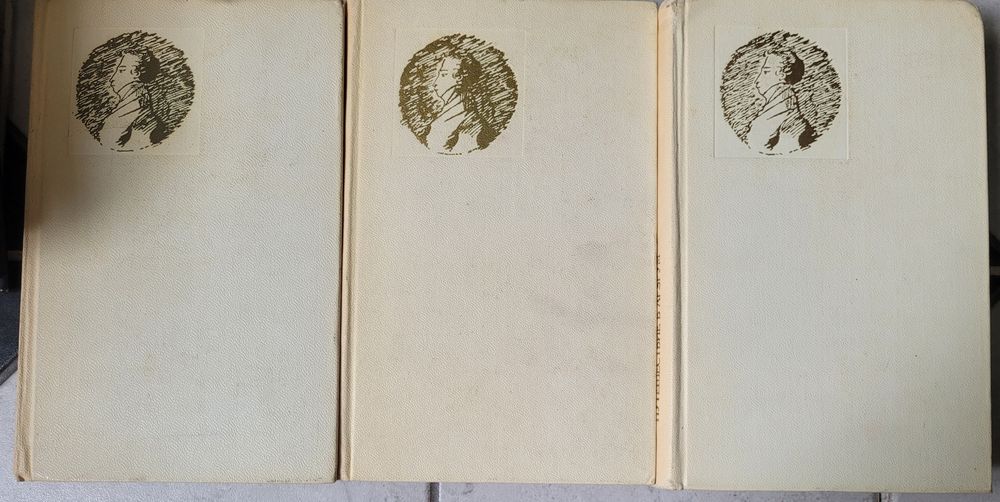 Продам книги художественные советские