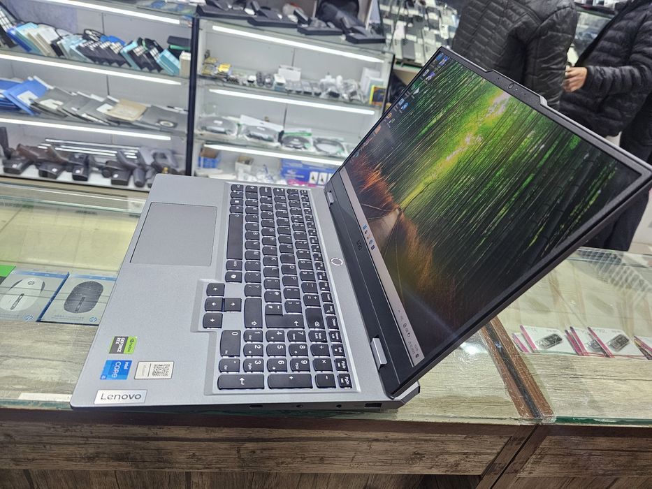 Lenovo LOQ Core i5 + RTX 4050 6GB