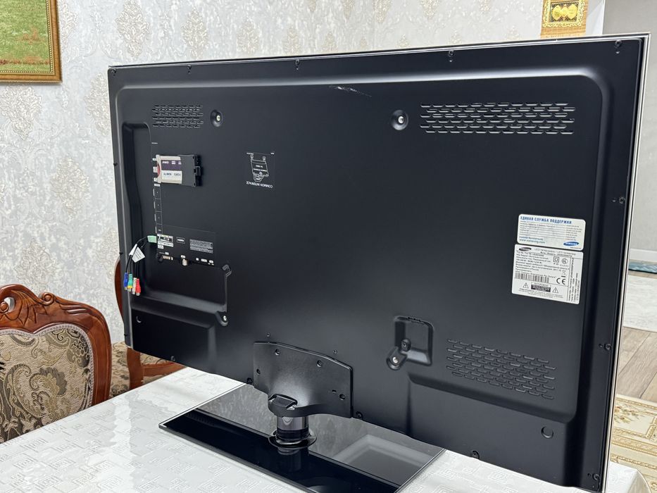 Продам телевизор