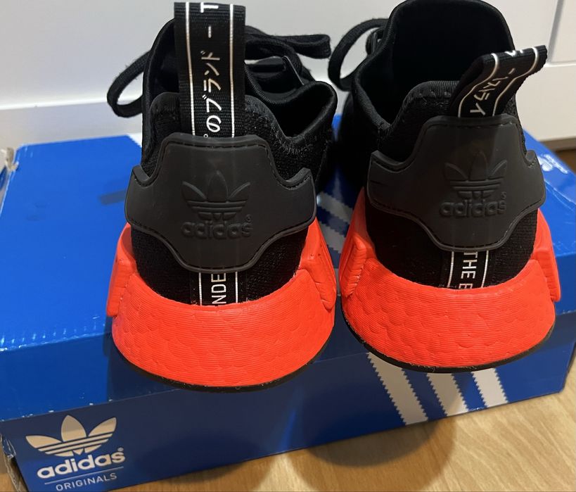 Кроссовки adidas nmd boost мужские