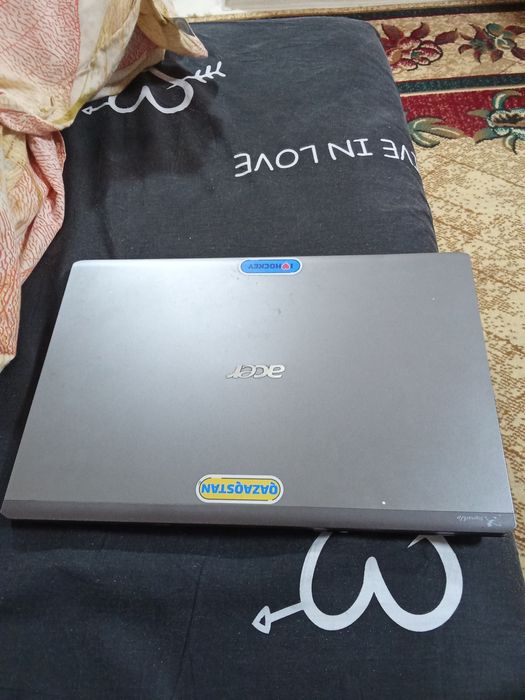 Продам ноутбук acer