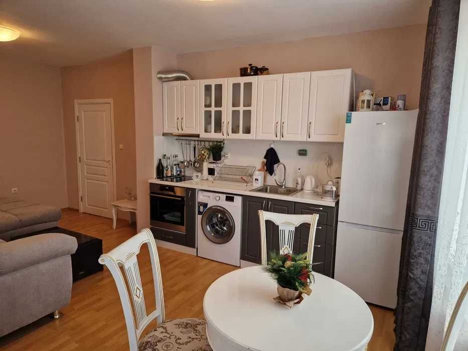 Продава се Тристаен апартамент в Поморие - 86 кв.м за 699 €/кв.м - Снимка #6