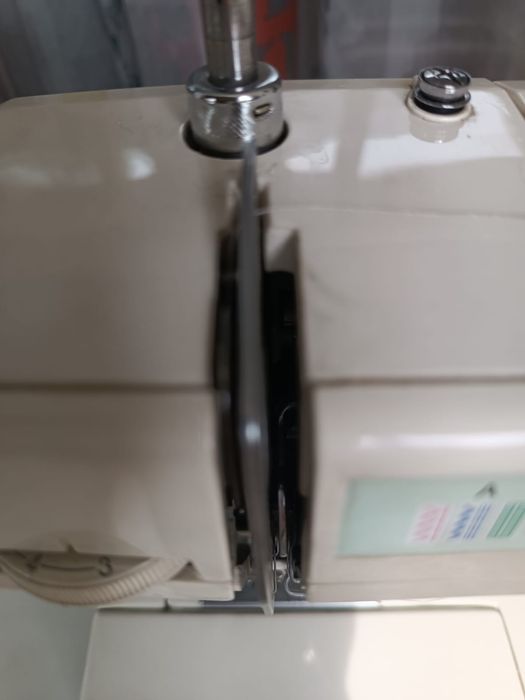 Машинка для шитья janome