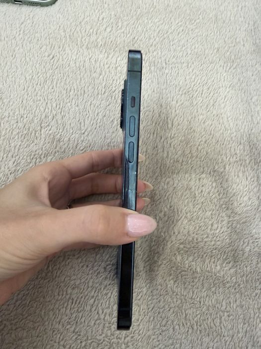 Iphone 12 PRO MAX в много добро състояние